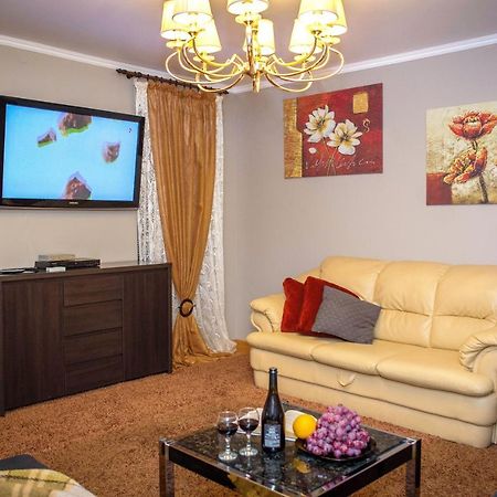 Ornava Boutique Apartments เตอร์โนปิล ภายนอก รูปภาพ