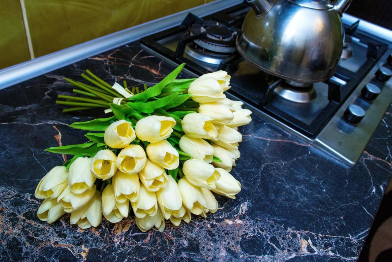 Ornava Boutique Apartments เตอร์โนปิล ภายนอก รูปภาพ