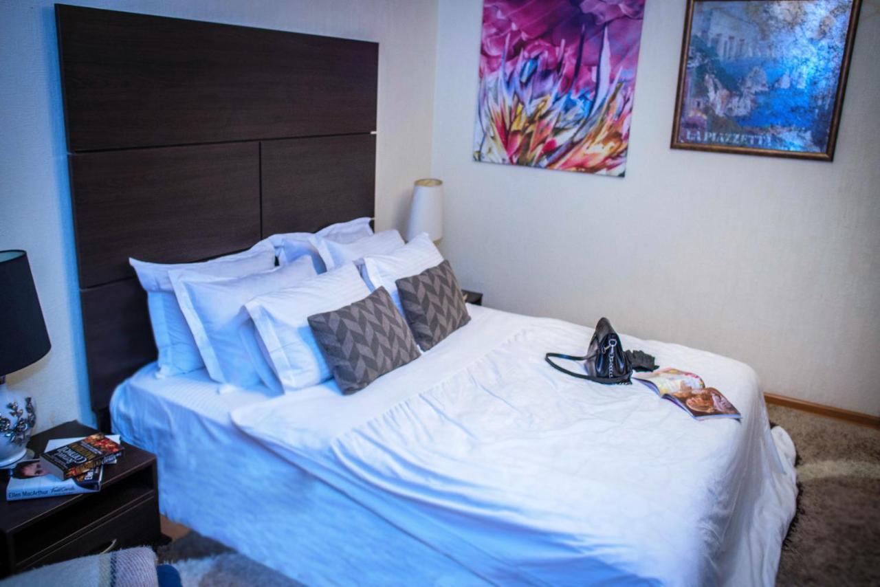 Ornava Boutique Apartments เตอร์โนปิล ภายนอก รูปภาพ
