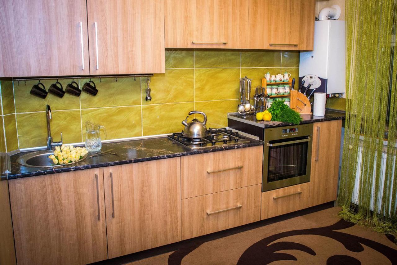 Ornava Boutique Apartments เตอร์โนปิล ภายนอก รูปภาพ
